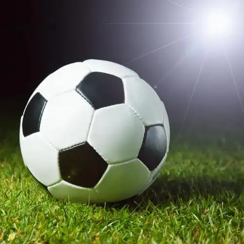 足球社群运营者使用软件创作内容